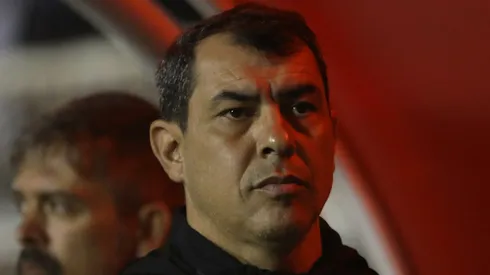 Carille está no Vasco, onde tem contrato até o fim do ano.