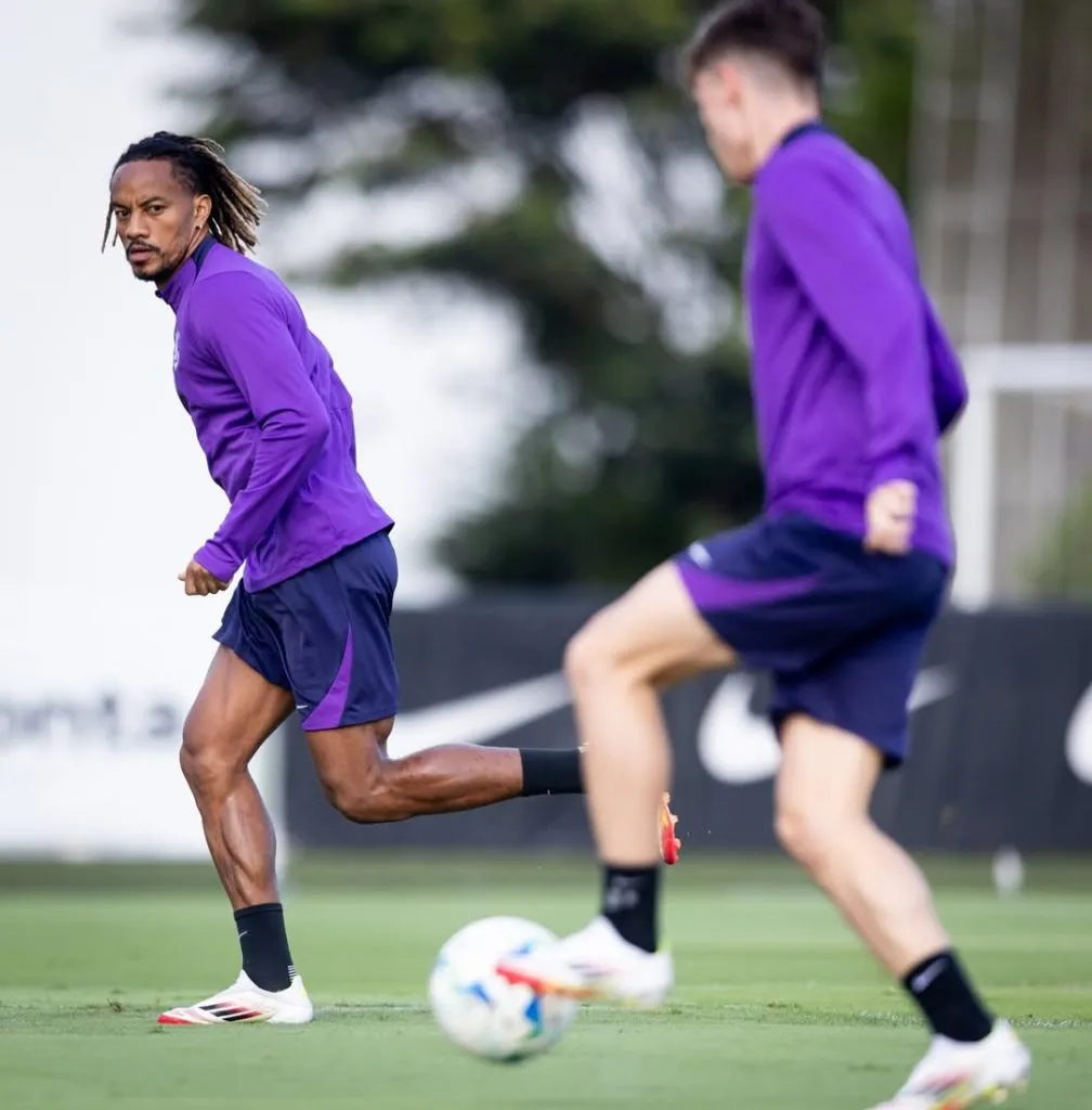 Andre Carrillo no CT Joaquim Grava – Foto: Reprodução/Instagram