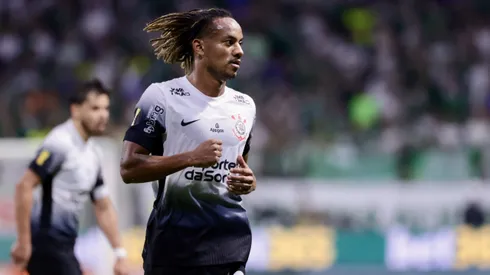Andre Carrillo jogador do Corinthians - Foto: Marcello Zambrana/AGIF