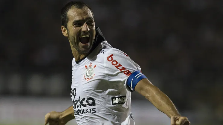 Danilo, ex-meia conquistou oito títulos pelo Timão e foi um dos responsáveis pela campanha vitoriosa do clube até a Libertadores de 2012