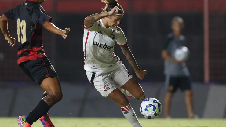 Jogadora Cristiane. Foto: Marlon Costa/AGIF