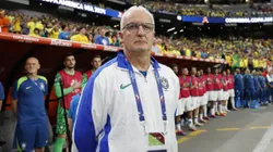 Treinador durante a Copa América. Photo by Kevork Djansezian/Getty Images