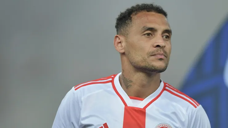 Alan Patrick desabafa sobre desempenho da equipe na Libertadores