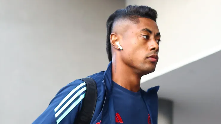 Bruno Henrique precisou de oxigênio na altitude de Quito