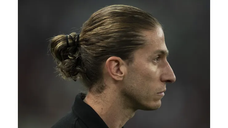 Filipe Luís técnico do Flamengo durante partida contra o Vasco no estádio Maracanã pelo campeonato Brasileiro A 2025. Foto: Jorge Rodrigues/AGIF
