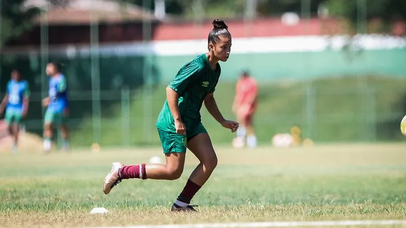 Jogadora do Fluminense Sub-20 em treinamento