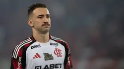 Léo Ortiz, jogador do Flamengo, durante partida contra o Vasco, pelo Brasileirão Betano. Foto: Thiago Ribeiro/AGIF.