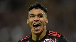 Victor Hugo tem contrato no Fla até o fim de 2028.