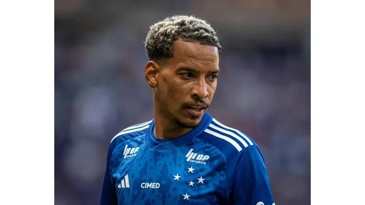 Matheus Pereira não viajou ao Chile e desfalca Cruzeiro contra Palestino