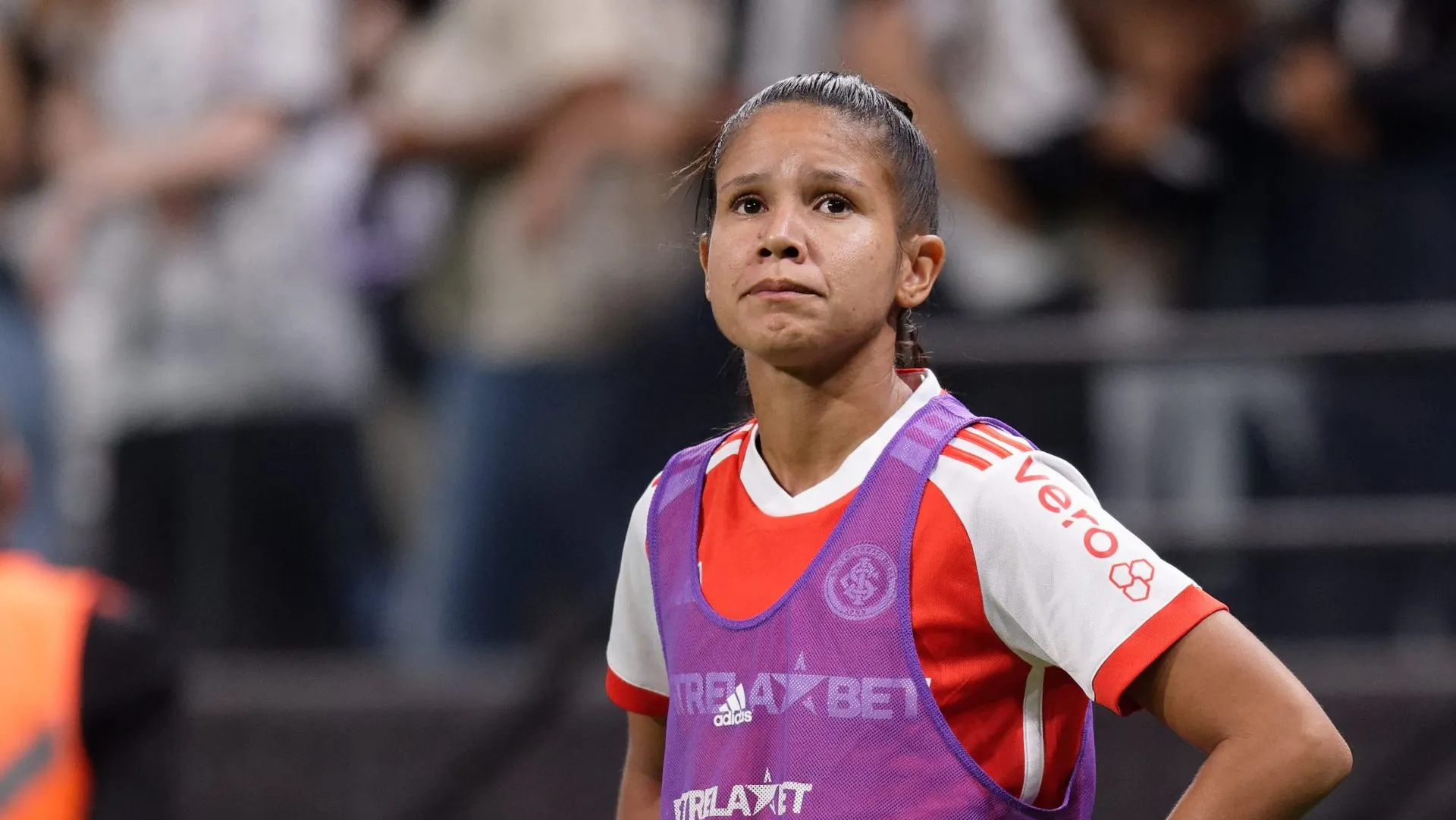 Jogadora Internacional. Foto: Anderson Romão/AGIF