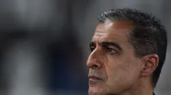 Renato Paiva só conseguiu duas vitórias em nove jogos à frente do Botafogo