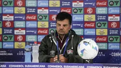 Alexandre Mendes, em coletiva pós-jogo - Foto: Lucas Merçon/Fluminense