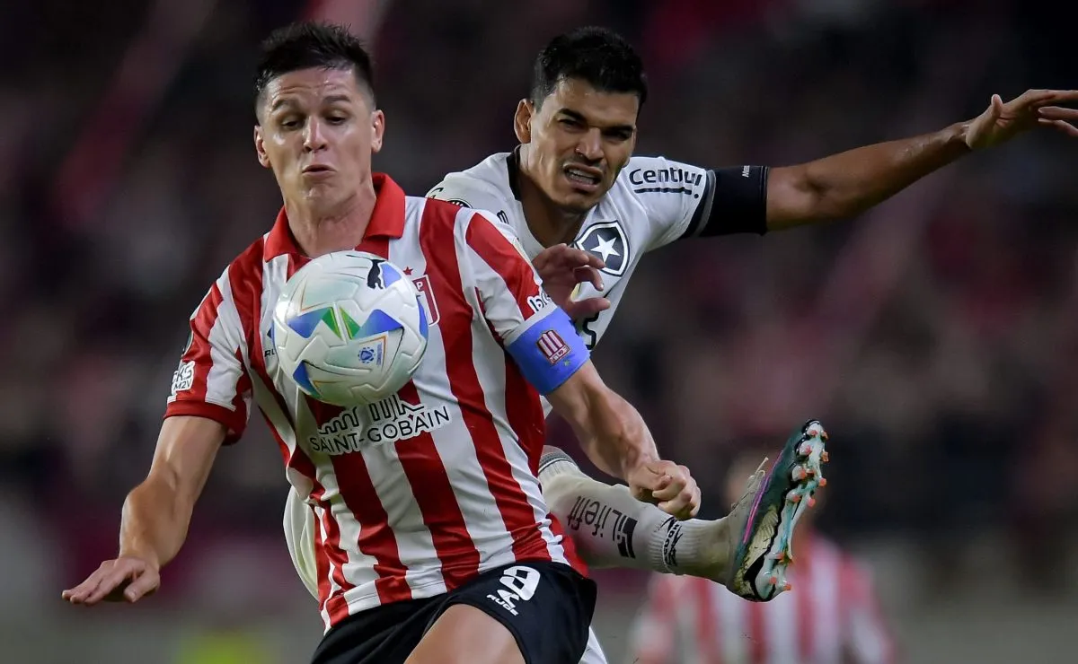 John falha e Botafogo perde para o Estudiantes na Libertadores