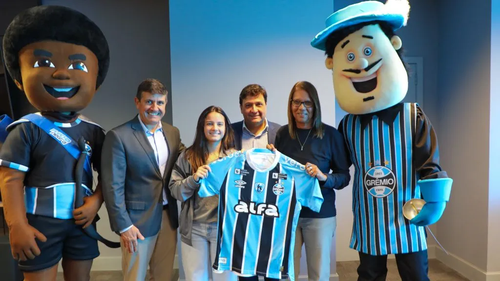Cerimônia de apresentação da nova parceria do time feminino do Grêmio