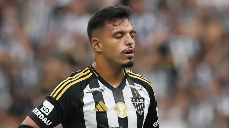 Gabriel Menino está monitorando uma lesão no joelho
