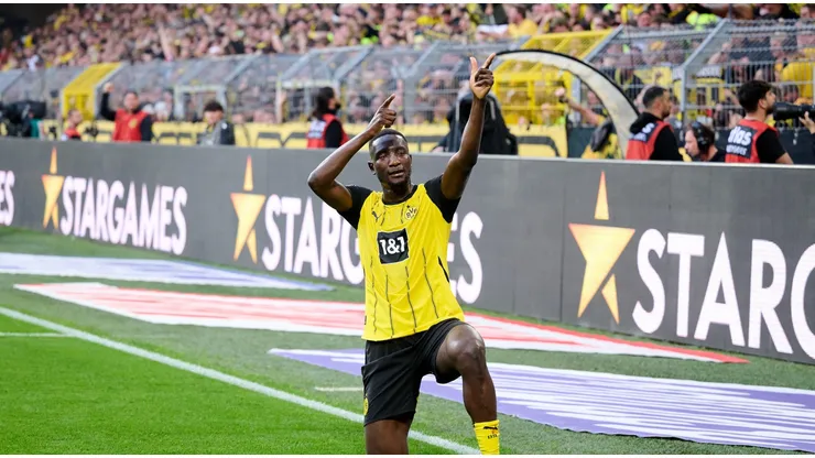 Serhou Guirassy comemora gol marcado pelo Borussia Dortmund. Foto: dpa picture alliance / Alamy Stock Photo