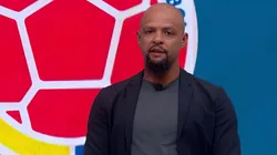 Felipe Melo reprovou saída de Renato Paiva no Botafogo.