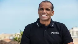 Rivaldo, ex-jogador apoiando Tite em decisão de não comandar o Corinthians para cuidar da saúde mental