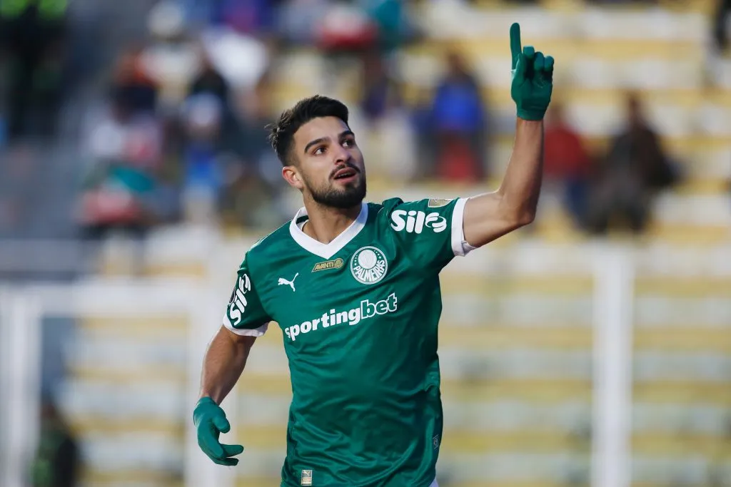 Flaco López anotou mais um gol hoje. Gaston Brito Miserocchi/Getty Images.