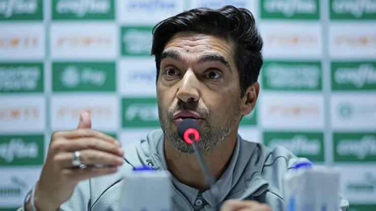 Em coletiva, pós-jogo Abel Ferreira comemorou a vitória na altitude de La Paz e mandou recado ousado para os críticos do seu trabalho com elenco