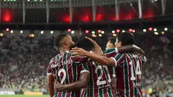 RJ - RIO DE JANEIRO - 20/04/2025 - BRASILEIRO A 2025, FLUMINENSE X VITORIA - German Cano jogador do Fluminense comemora seu gol com jogadores do seu time durante partida contra o Vitoria no estadio Maracana pelo campeonato Brasileiro A 2025. Foto: Thiago Ribeiro/AGIF