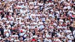 Torcida do São Paulo durante partida contra Santos no estádio Morumbi pelo campeonato Brasileiro A 2025. Foto: Marcello Zambrana/AGIF