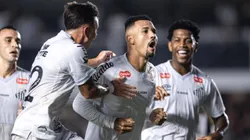 Santos venceu o Atlético-MG na Vila pelo Brasileirão Betano. Foto: Abner Dourado/AGIF