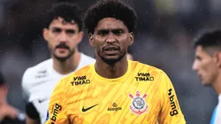 Hugo Souza durante partida entre Corinthians e Racing-URU, na Neo Química Arena, pela Copa Sul-Americana.