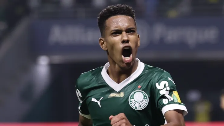 Estêvão está próximo de se despedir do Palmeiras. Foto: Marcello Zambrana/AGIF