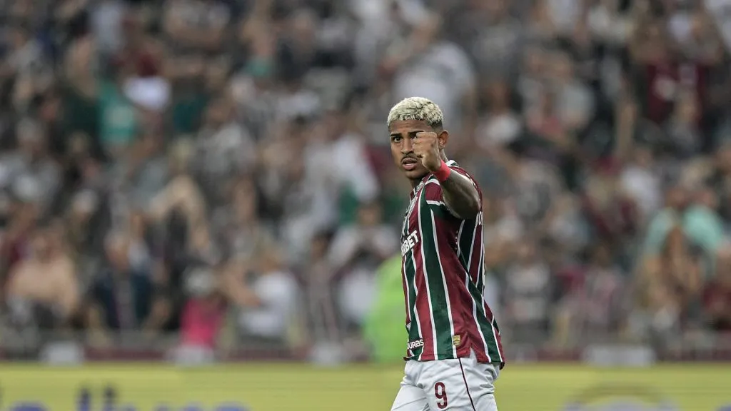 John Kennedy em ação pelo Fluminense – Foto: Thiago Ribeiro/AGIF