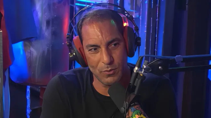 Edmundo em registro no podcast "Inteligência Ltda" - Foto: Reprodução/Youtube