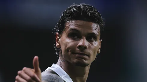 Richard Ríos pode ser vendido pelo Palmeiras.