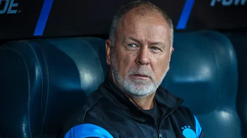 Mano Menezes sofreu mais uma derrota na Copa Betano do Brasil