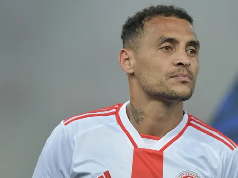 Alan Patrick comemora assistências pelo Internacional no Brasileirão Betano