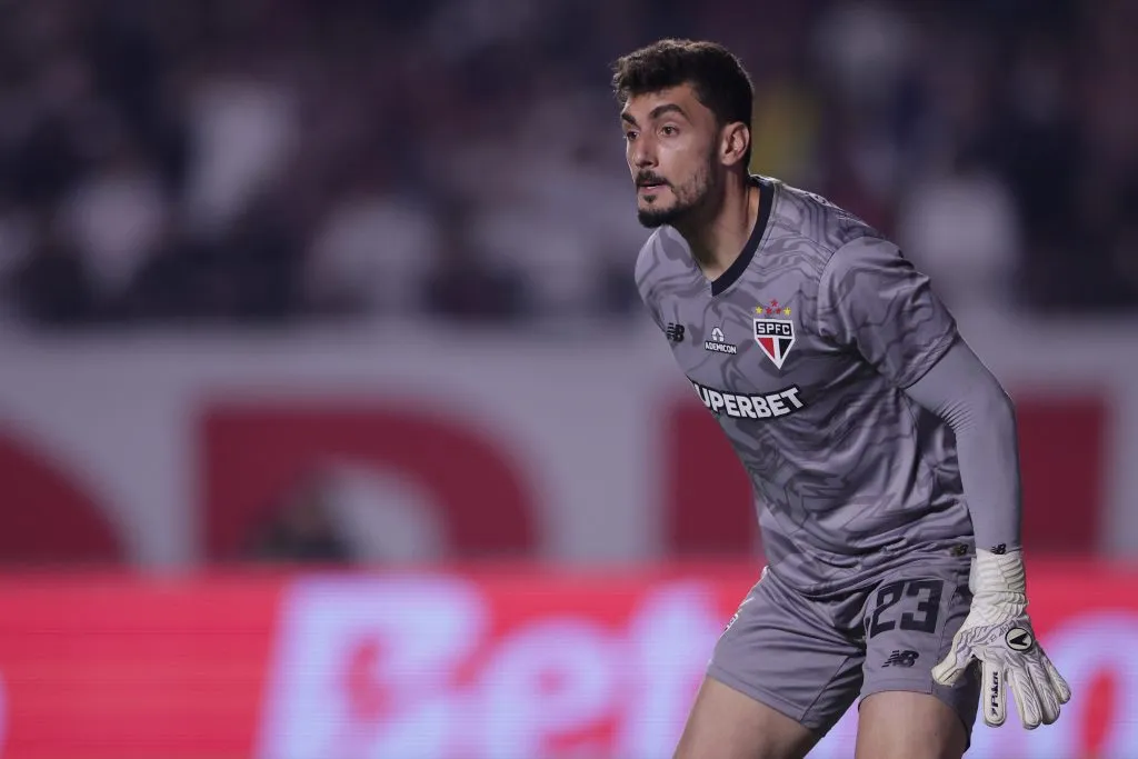 Rafael goleiro do Sao Paulo é muito querido pela torcida são-paulino e já foi destaque em grandes competições. Foto: Ettore Chiereguini/AGIF