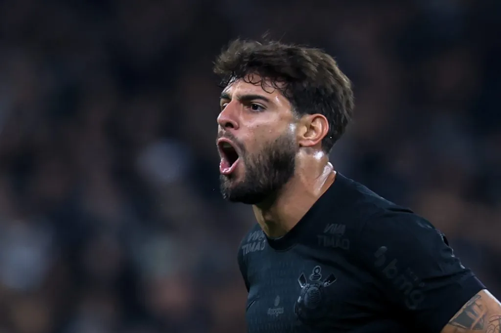 SP – SAO PAULO – 16/04/2025 – BRASILEIRO A 2025, CORINTHIANS X FLUMINENSE – Yuri Alberto jogador do Corinthians reclama com a arbitragem durante partida contra o Fluminense no estadio Arena Corinthians pelo campeonato Brasileiro A 2025. Foto: Marcello Zambrana/AGIF