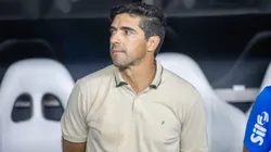 Abel Ferreira técnico do Palmeiras durante partida contra o Fortaleza no estádio Arena Castelão pelo campeonato Brasileiro A 2025. Foto: Baggio Rodrigues/AGIF