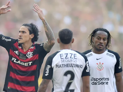 Flamengo goleia Corinthians por 4 a 0 no Maracanã pelo Brasileirão
