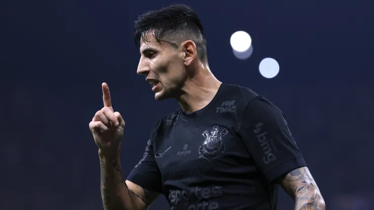 Angileri deve renovar no Corinthians - Foto: Marcello Zambrana/AGIF.