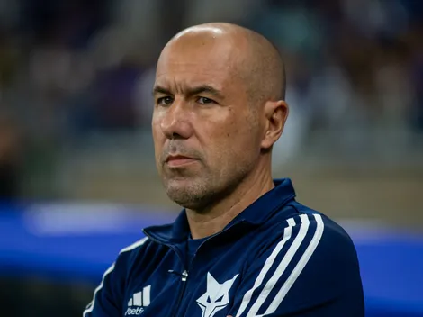 Leonardo Jardim é criticado por torcida do Cruzeiro após vitória