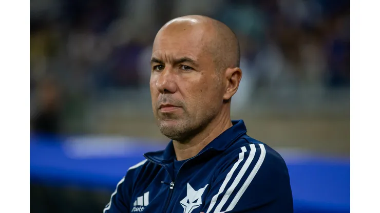 Leonardo Jardim em ação pelo Cruzeiro