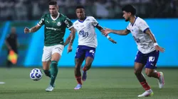 Paulinho, jogador do Palmeiras, durante partida contra o Bahia no estadio Arena Allianz Parque pelo campeonato Brasileiro A 2025. Foto: Ettore Chiereguini/AGIF