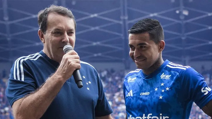 Pedro Lourenço e Dudu no Cruzeiro. Foto: Cruzeiro