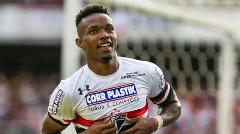 Thiago Mendes, ex-volante do São Paulo