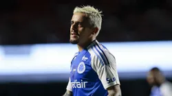 Fagner em jogo pelo Cruzeiro