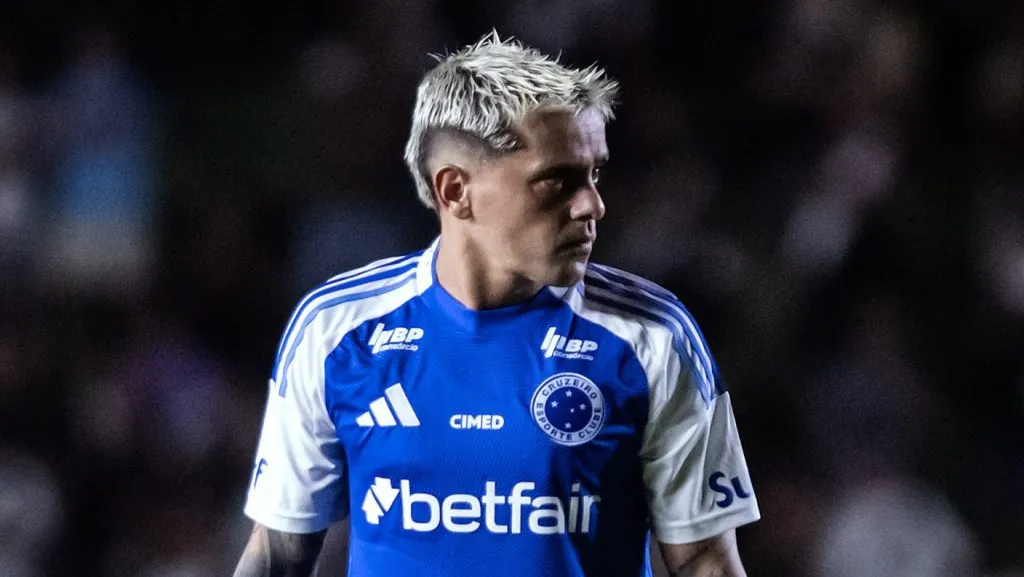 Fagner em partida pelo Cruzeiro. Foto: Gustavo Aleixo/Cruzeiro