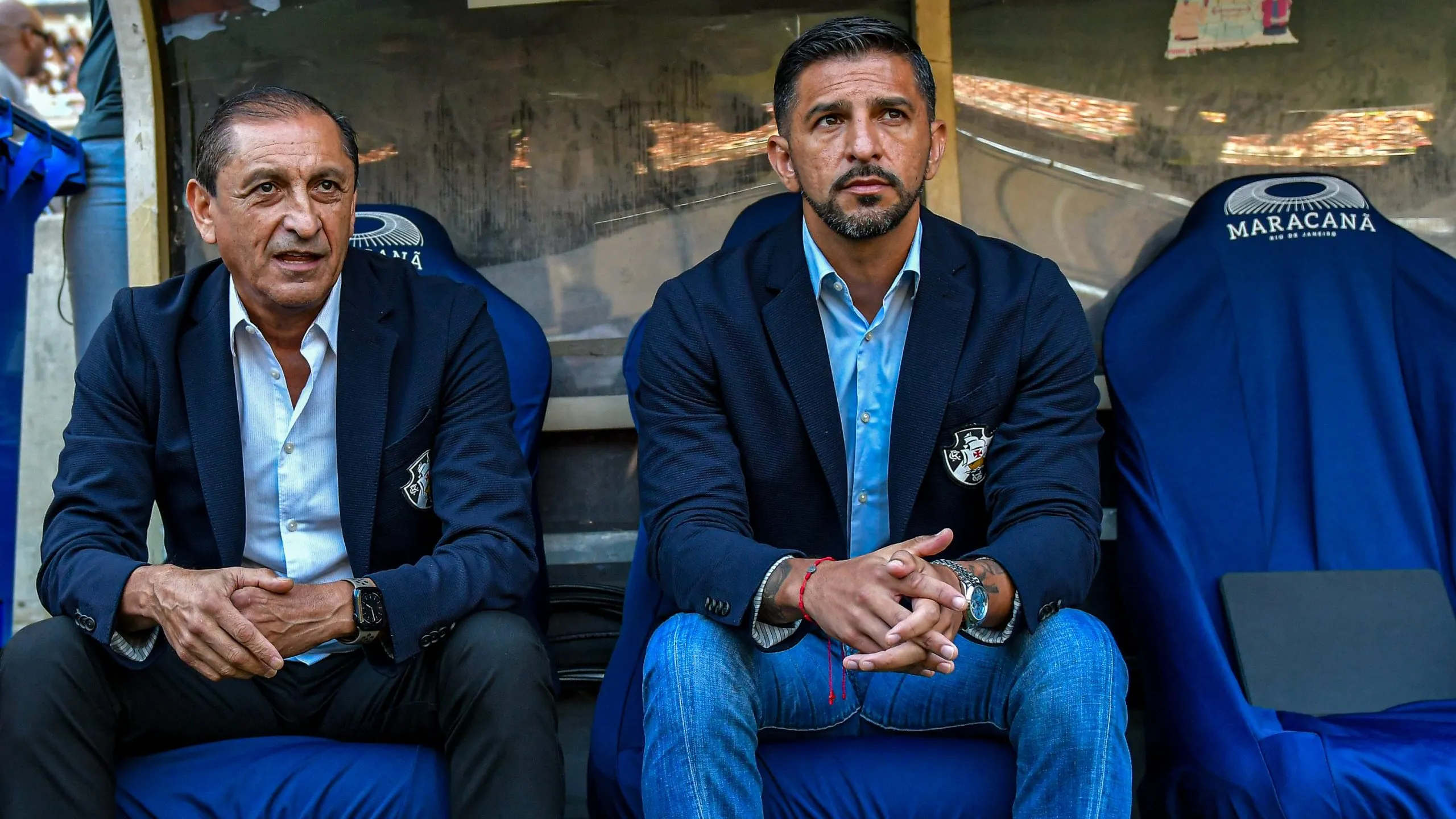 Ramón Díaz e Emiliano Diaz técnico e auxiliar técnico do Vasco durante partida contra o Nova Iguaçu no estádio Maracanã pelo campeonato Carioca 2024. Foto: Thiago Ribeiro/AGIF