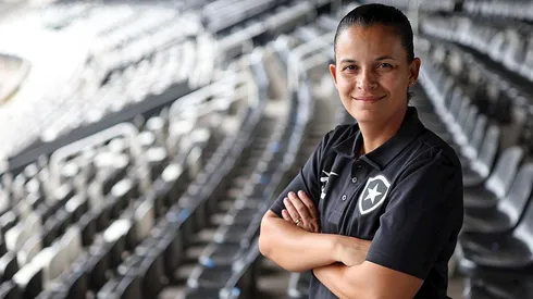 Roberta Batista assume o comando do time feminino sub-20 do Botafogo - Foto: Vítor Silva/ BFR