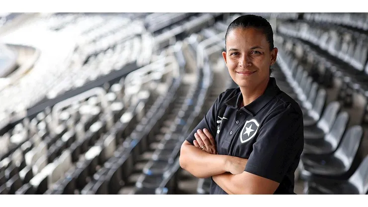 Roberta Batista assume o comando do time feminino sub-20 do Botafogo - Foto: Vítor Silva/ BFR