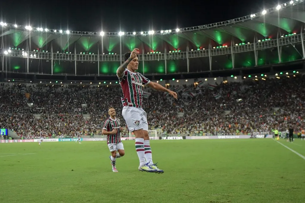 German Cano jogador do Fluminense comemora seu gol – Foto: Thiago Ribeiro/AGIF